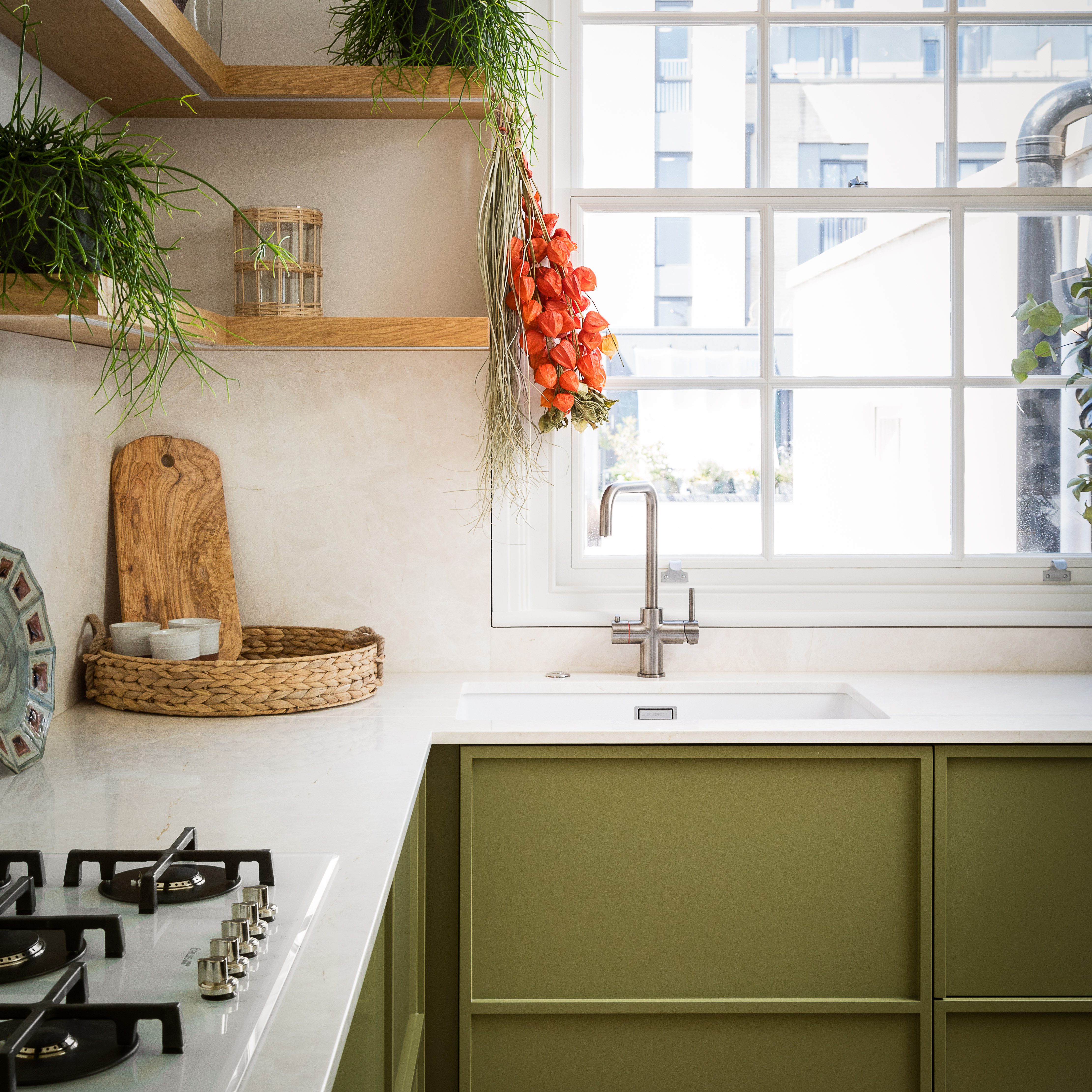 96-Golborne-Road-W10-13