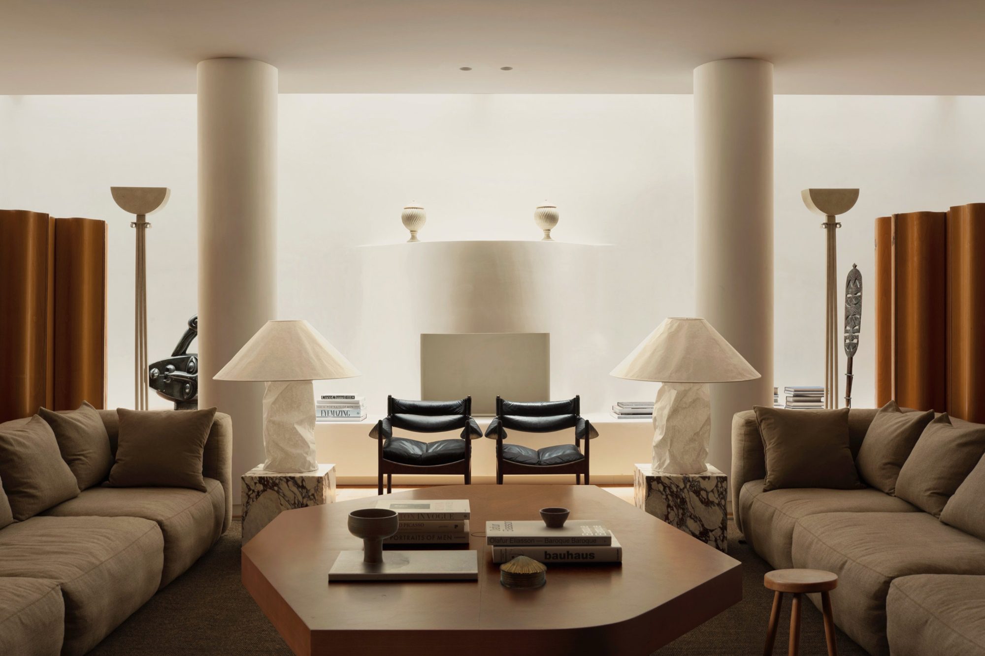 resized-grosvernor square 11